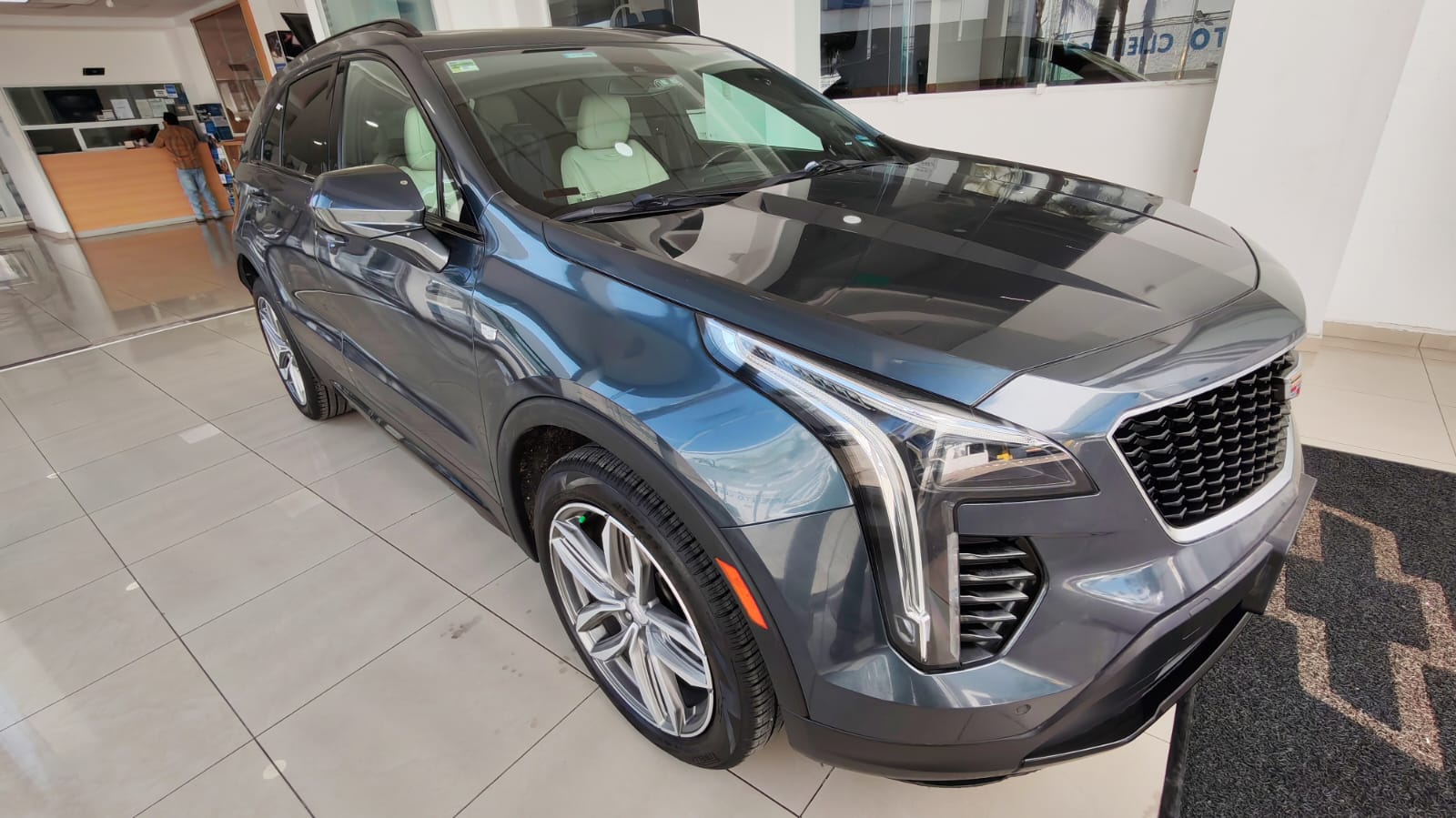 seminuevos-cadillac-xt4-2020