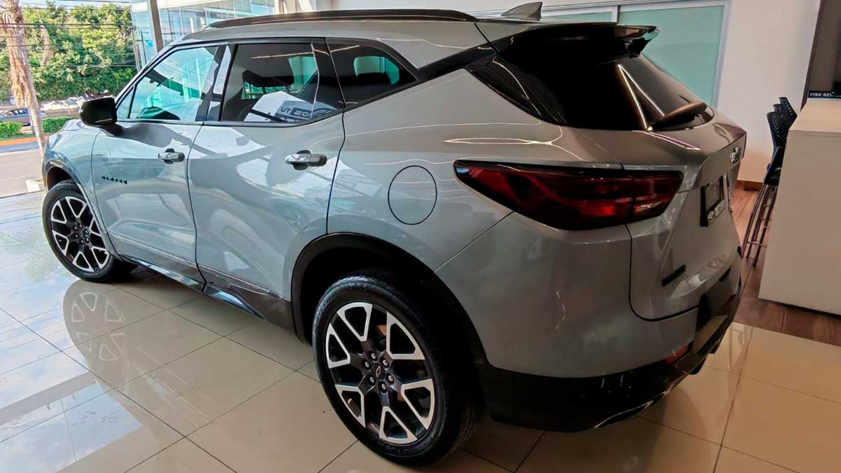seminuevos-chevrolet-blazer-2023