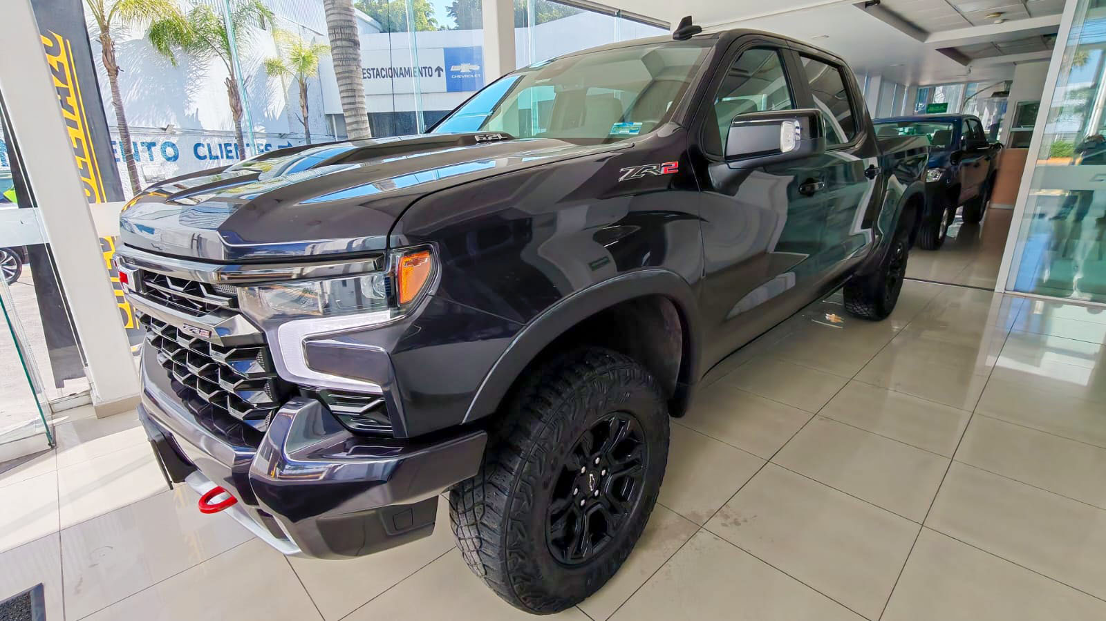 seminuevos-chevrolet-cheyenne-2023