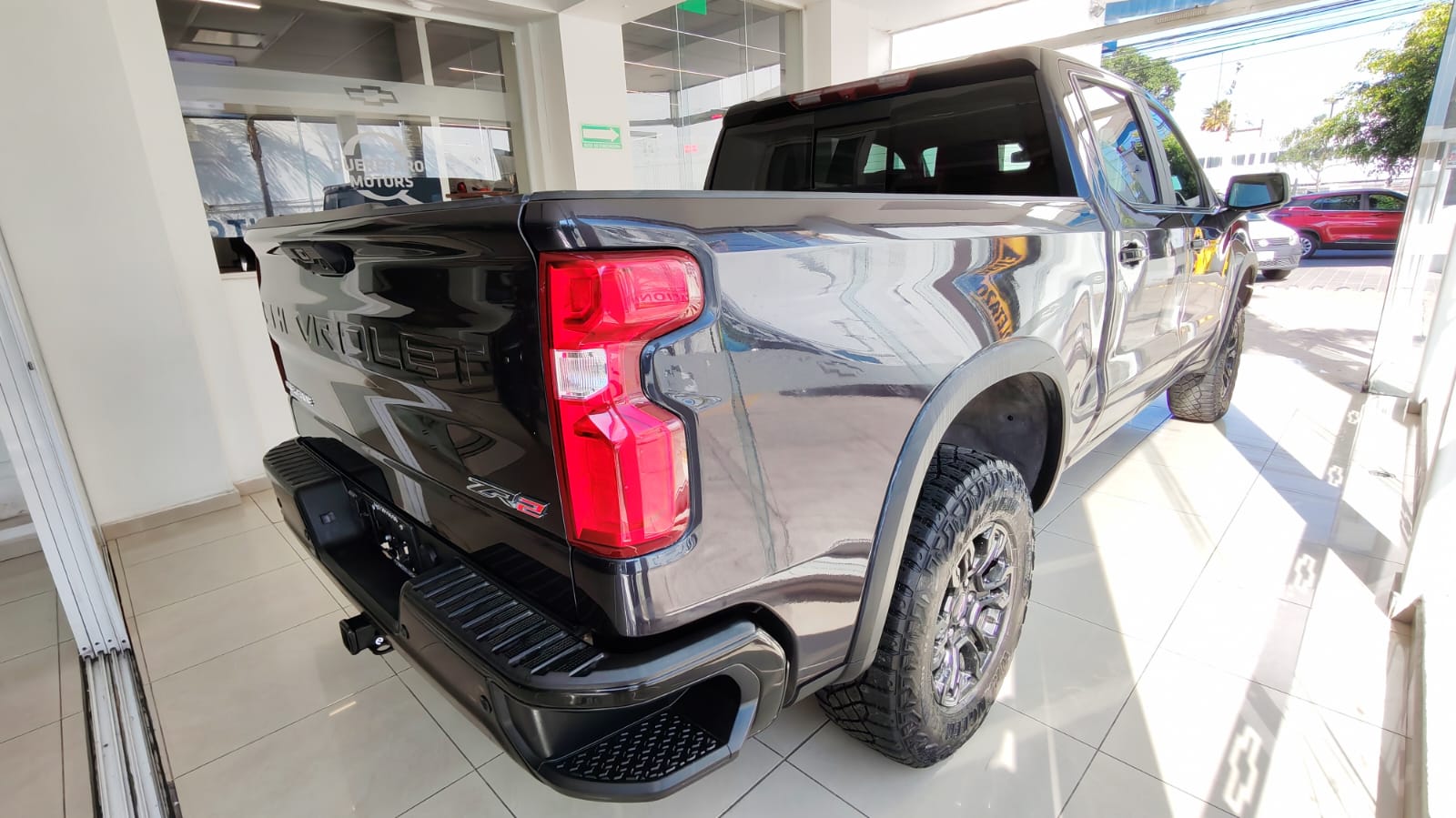 seminuevos-chevrolet-cheyenne-2023