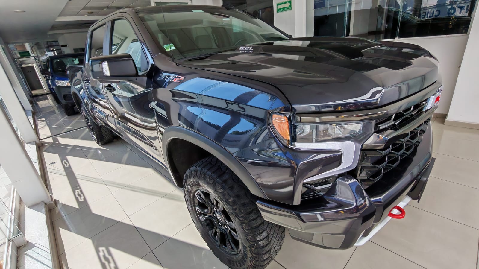 seminuevos-chevrolet-cheyenne-2023