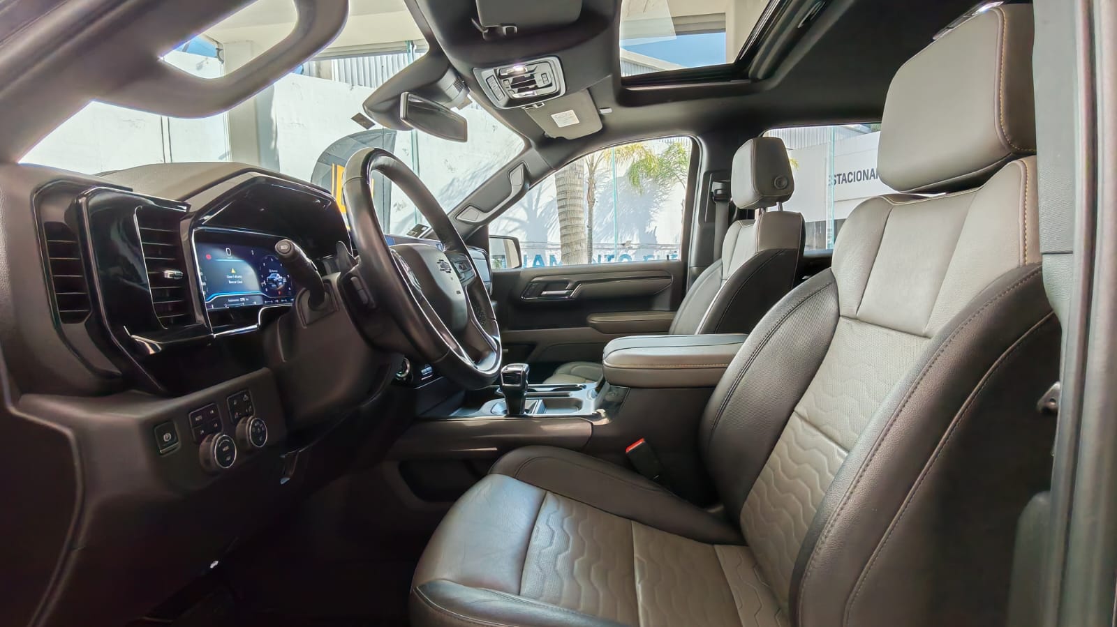 seminuevos-chevrolet-cheyenne-2023