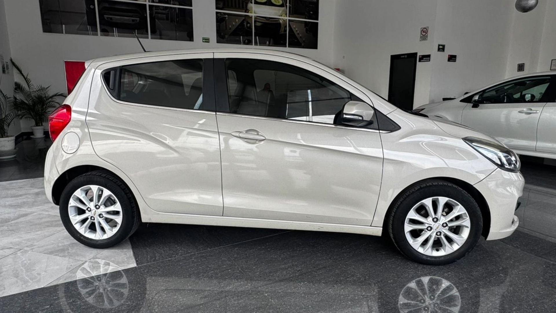 seminuevos-chevrolet-spark-2021