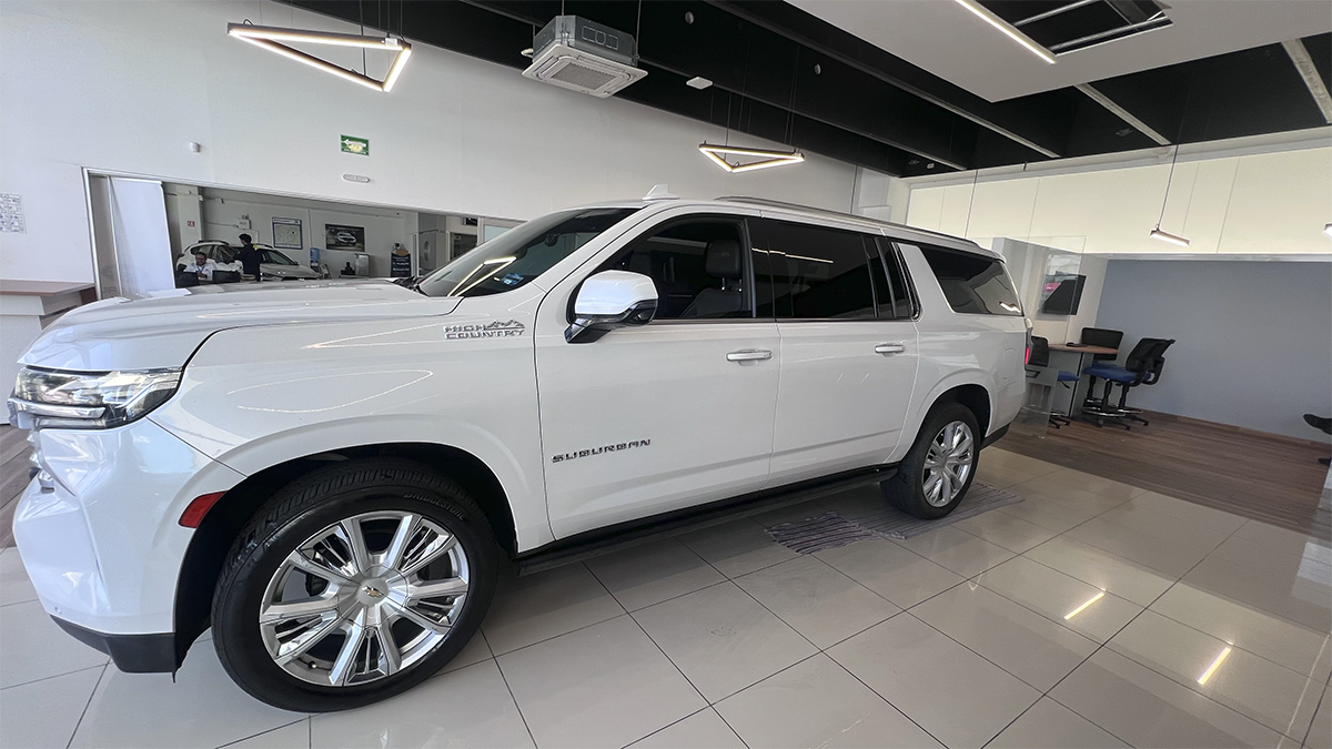 seminuevos-chevrolet-suburban-2021