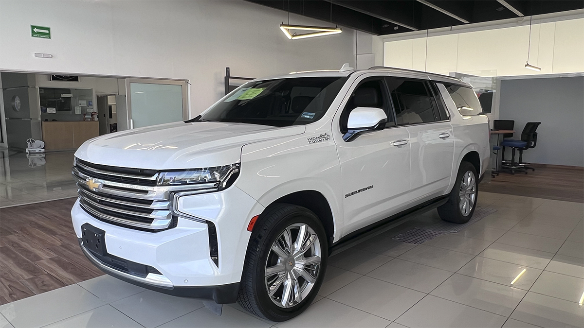 seminuevos-chevrolet-suburban-2021