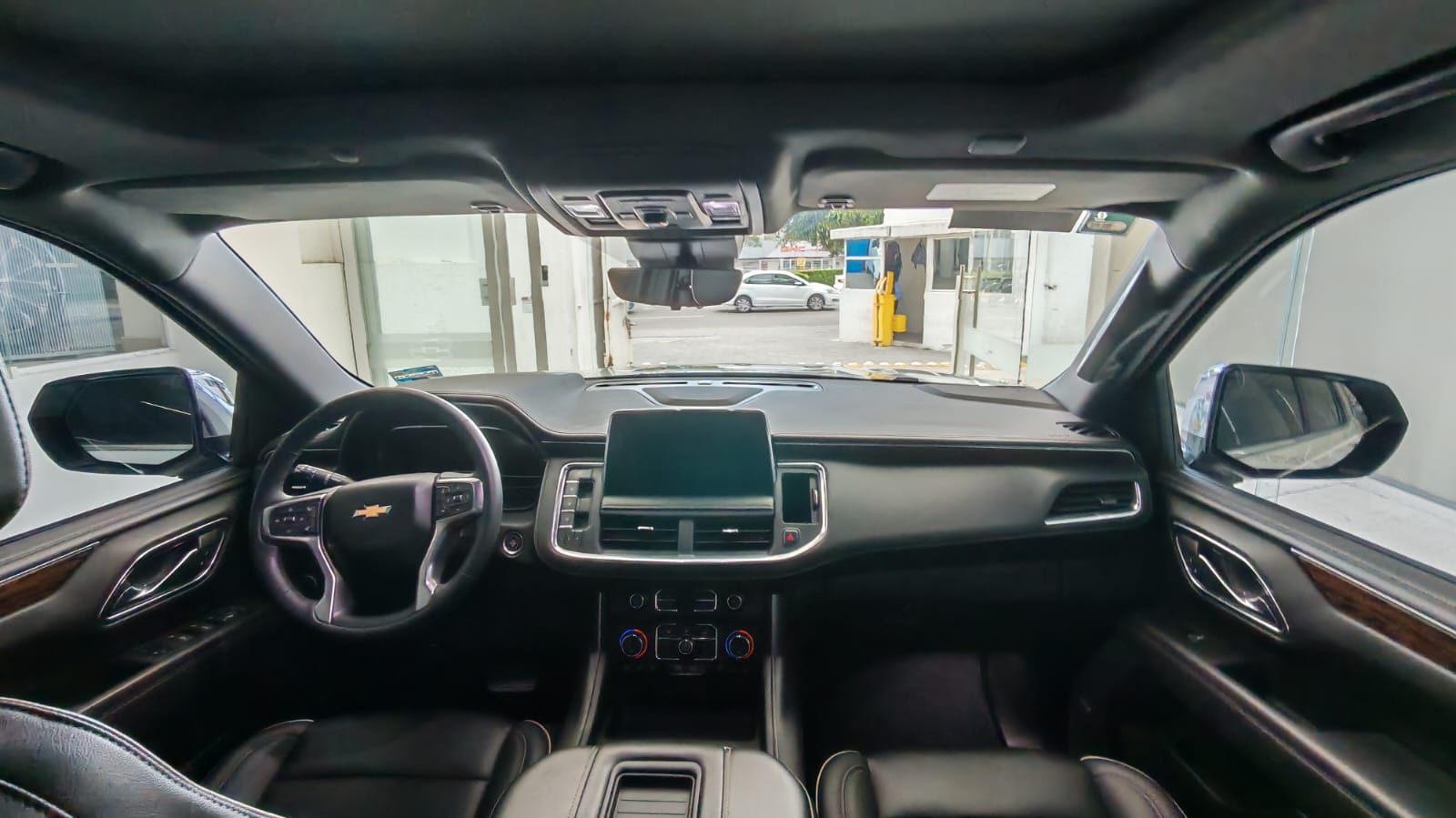 seminuevos-chevrolet-tahoe-2023