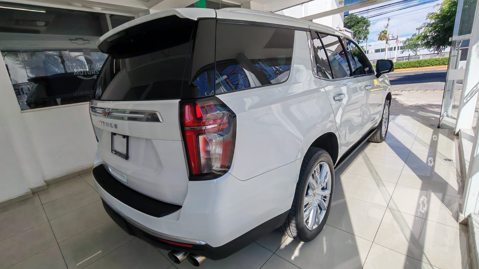 seminuevos-chevrolet-tahoe-2023