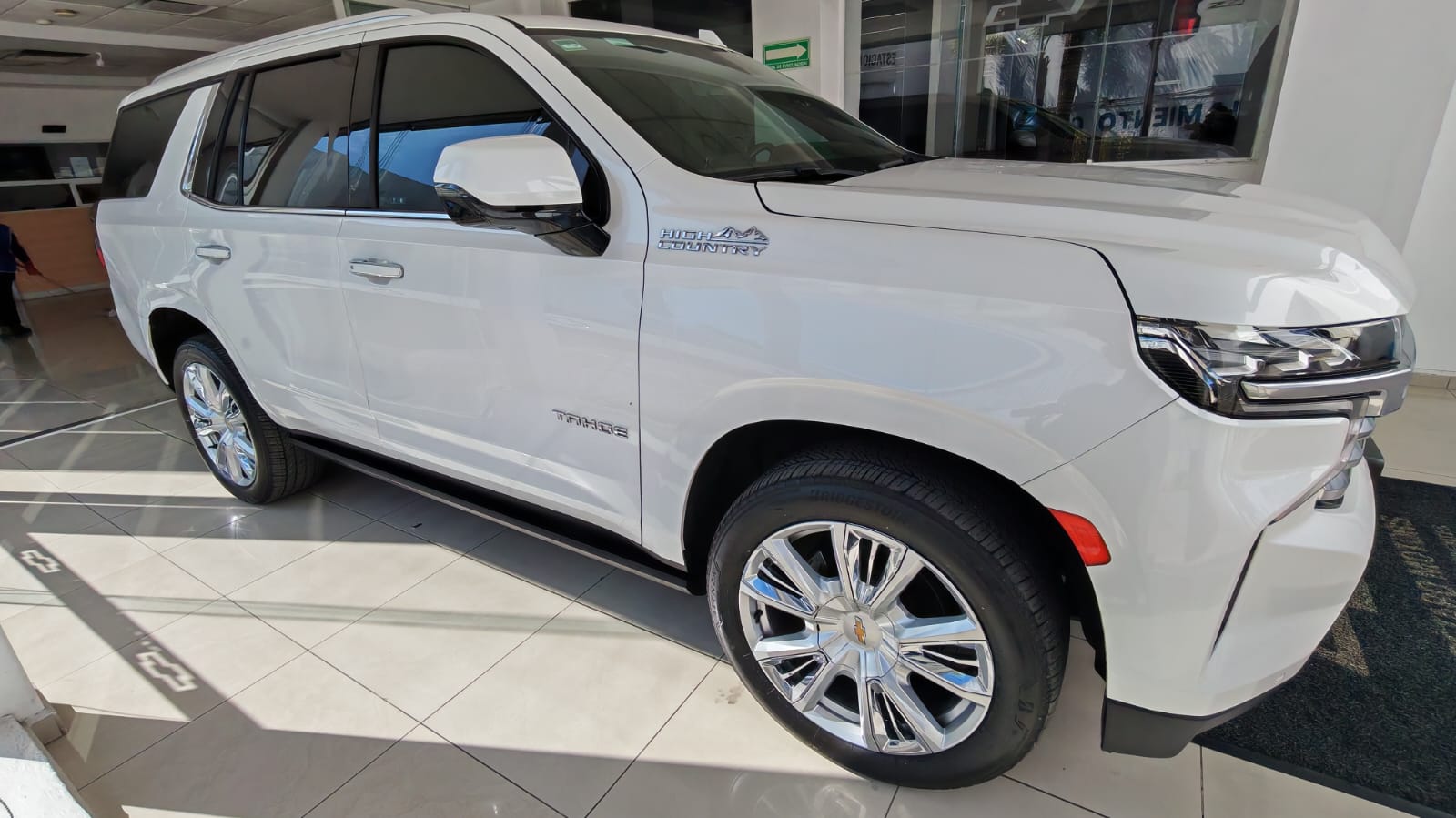 seminuevos-chevrolet-tahoe-2023