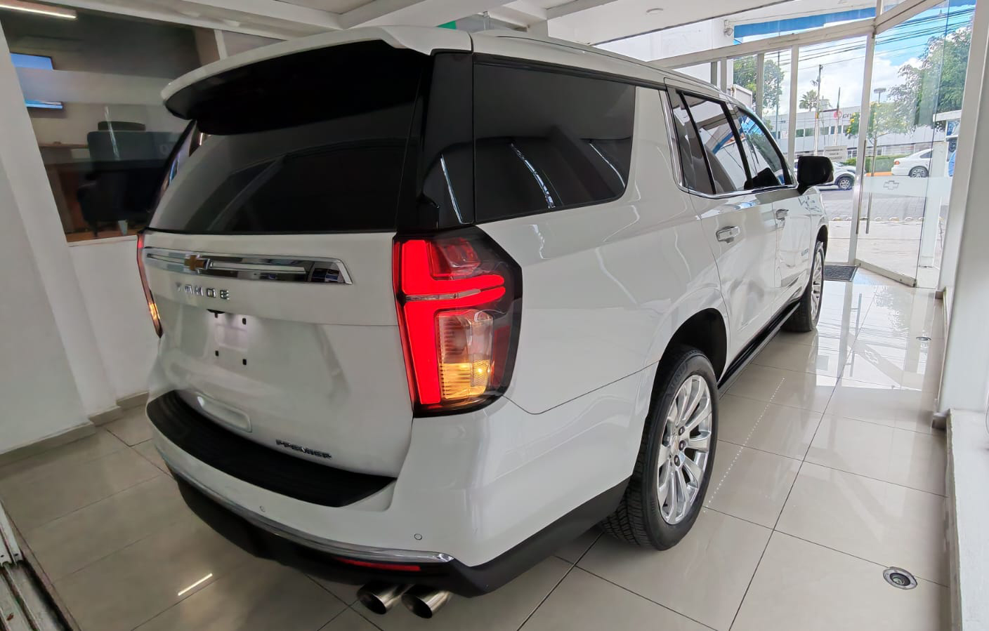 seminuevos-chevrolet-tahoe-2023