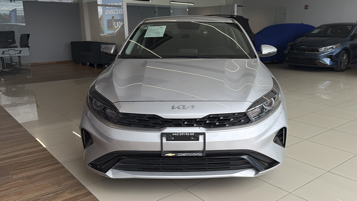 seminuevos-kia-forte-sedan-2024