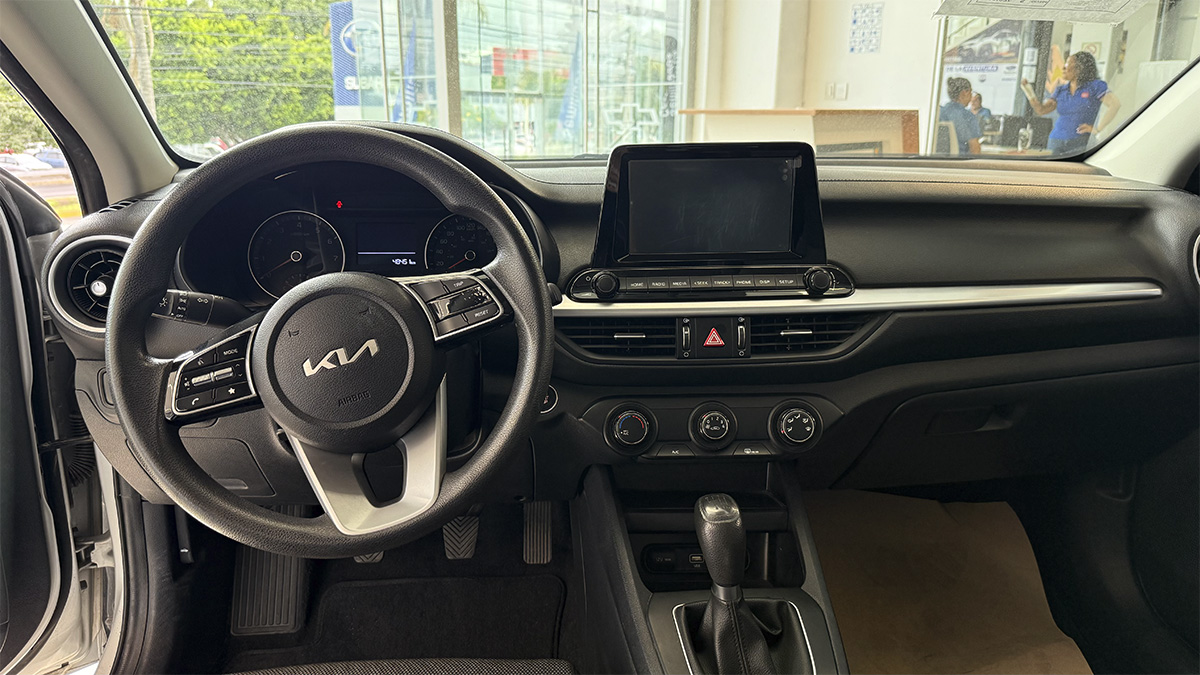 seminuevos-kia-forte-sedan-2024