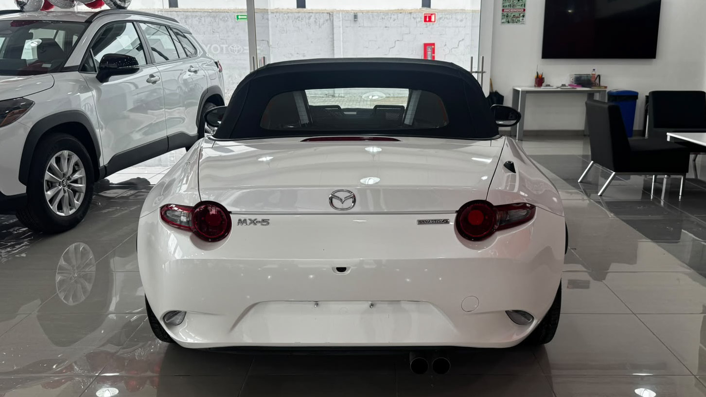 seminuevos-mazda-mx5-2023