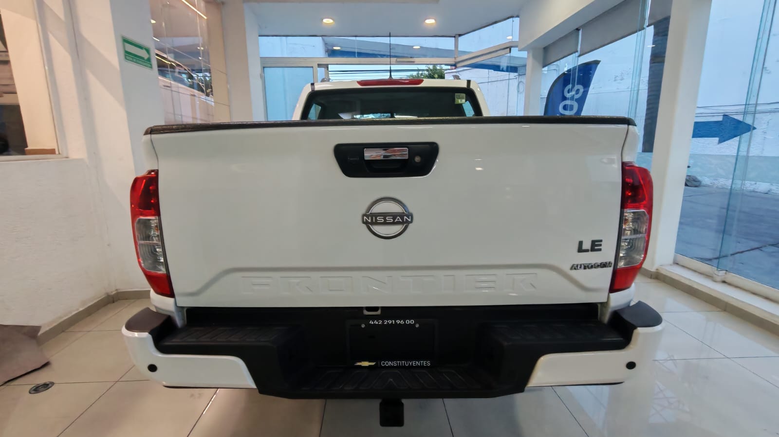 seminuevos-nissan-frontier-np300-2023