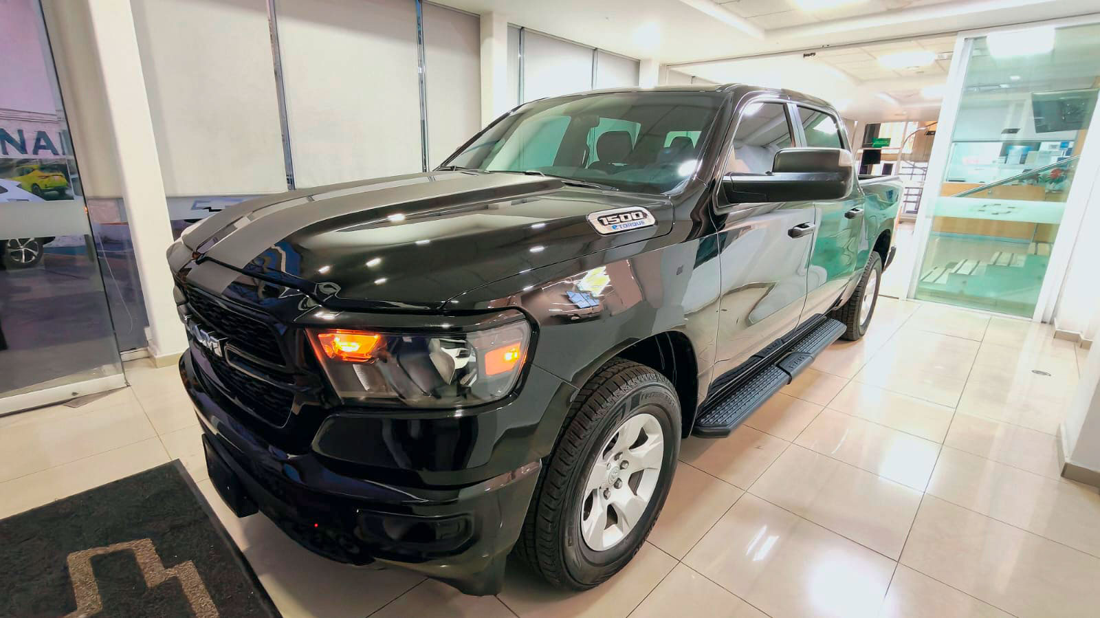 seminuevos-ram-ram-1500-2023