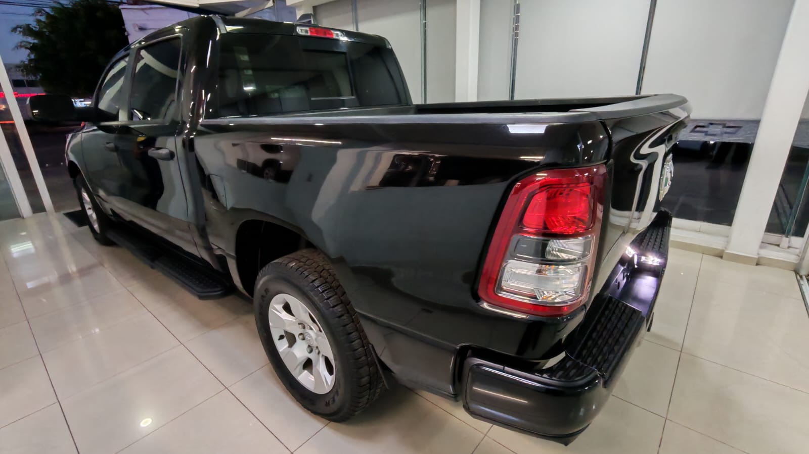 seminuevos-ram-ram-1500-2023