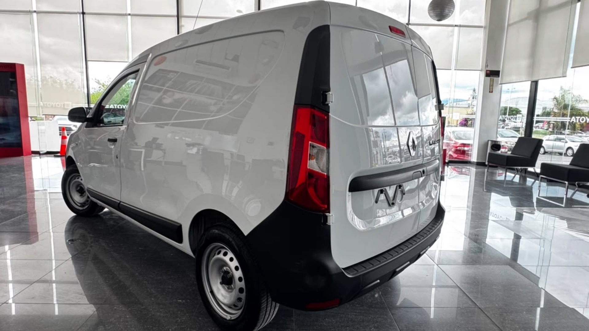 seminuevos-renault-kangoo-2025