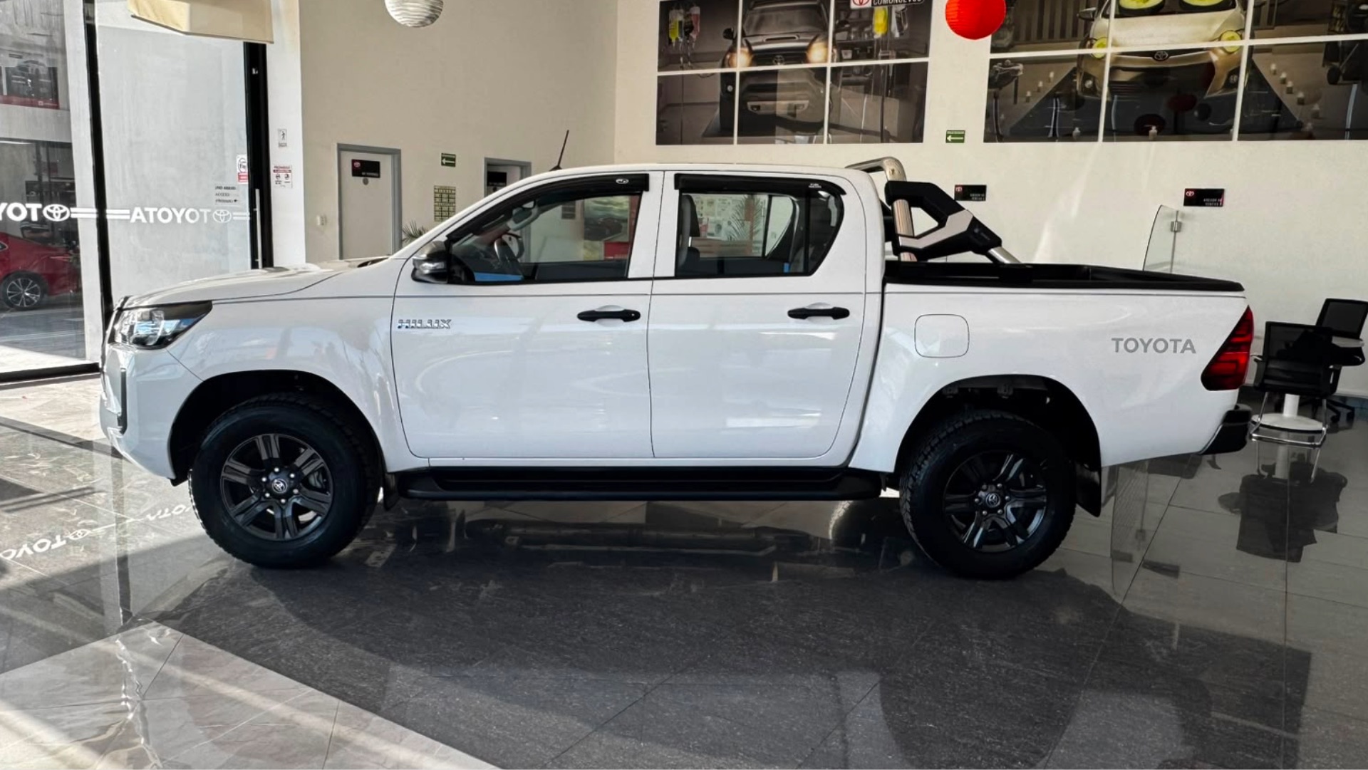 seminuevos-toyota-hilux-2022