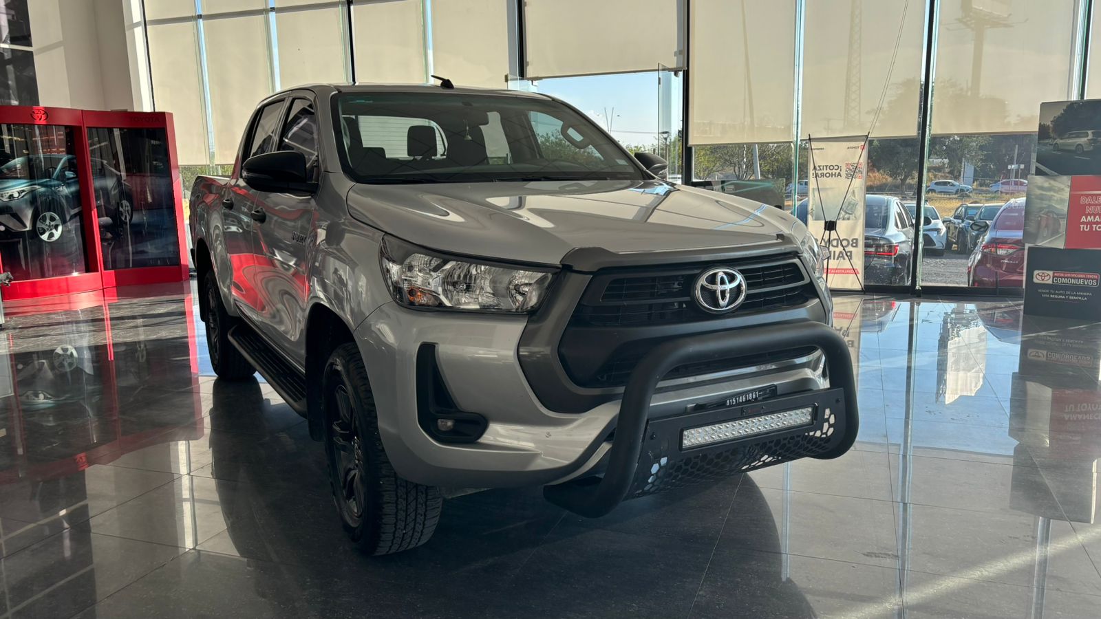 seminuevos-toyota-hilux-2024