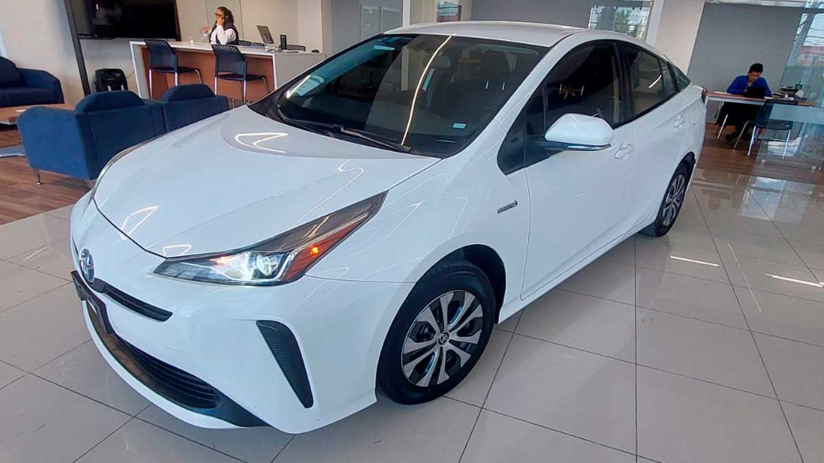 seminuevos-toyota-prius-2020