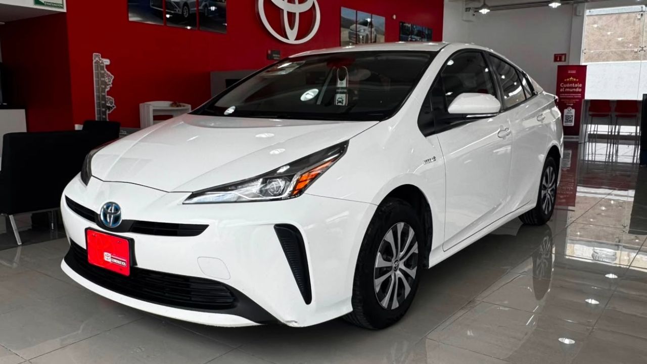 seminuevos-toyota-prius-2020