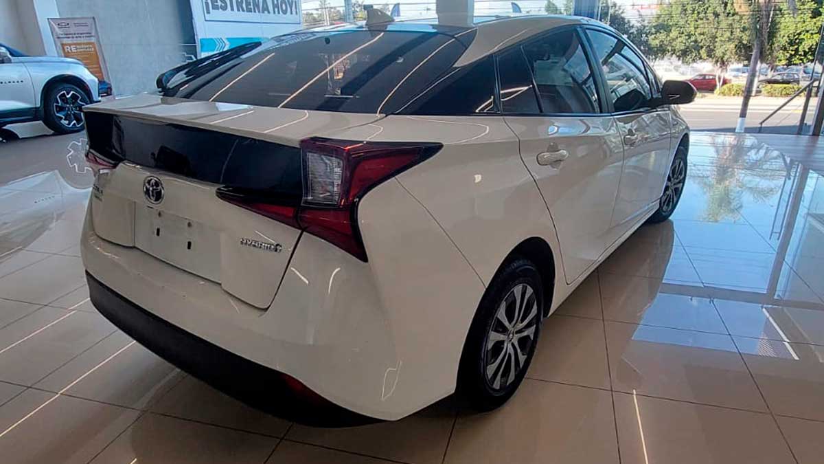 seminuevos-toyota-prius-2020