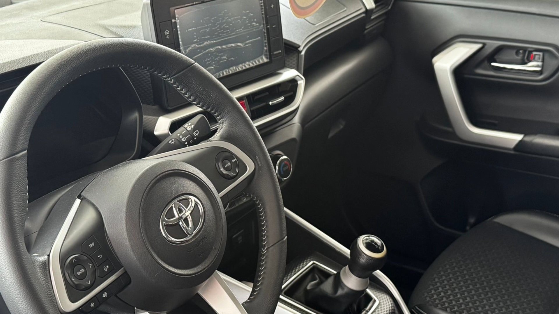 seminuevos-toyota-raize-2023