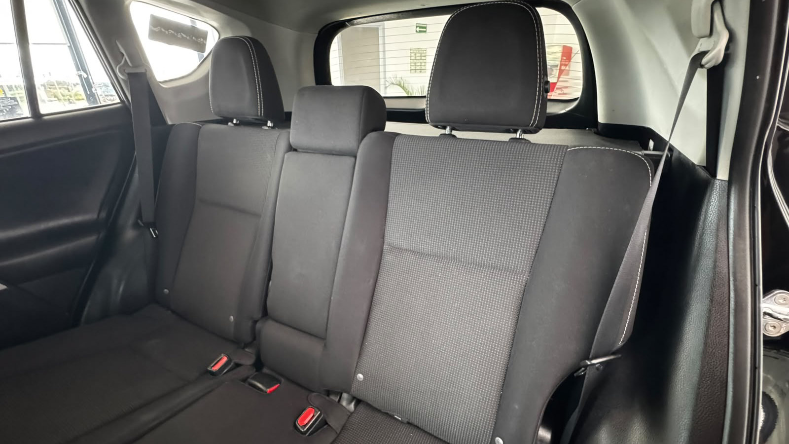 seminuevos-toyota-rav4-2016