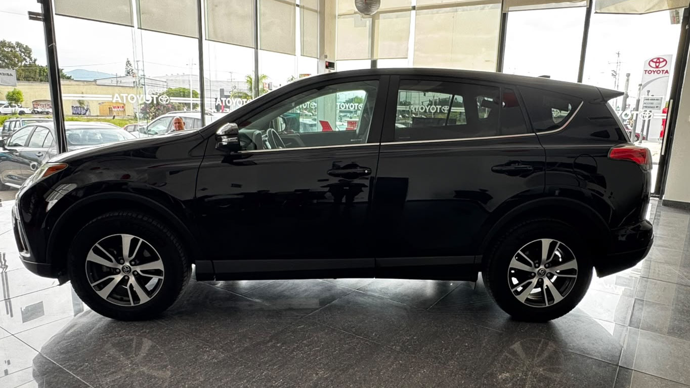 seminuevos-toyota-rav4-2016