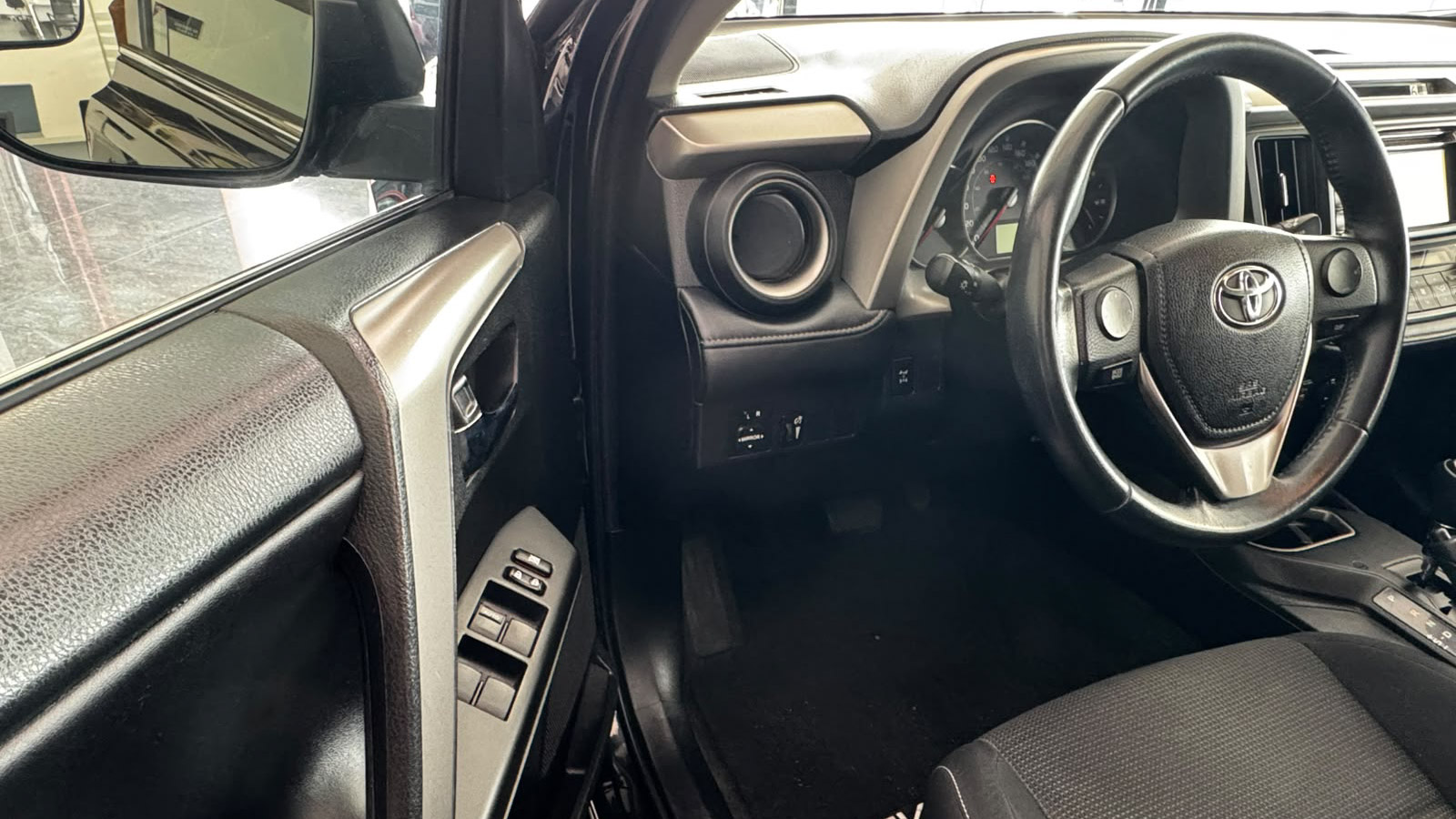 seminuevos-toyota-rav4-2016