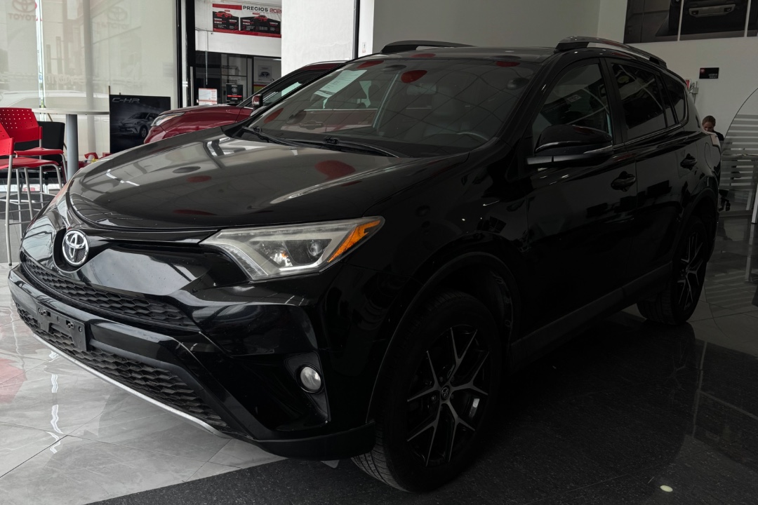 seminuevos-toyota-rav4-2018