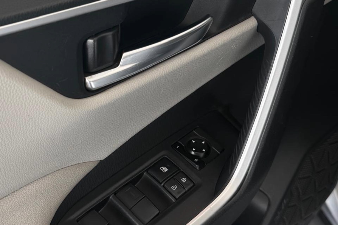 seminuevos-toyota-rav4-2020