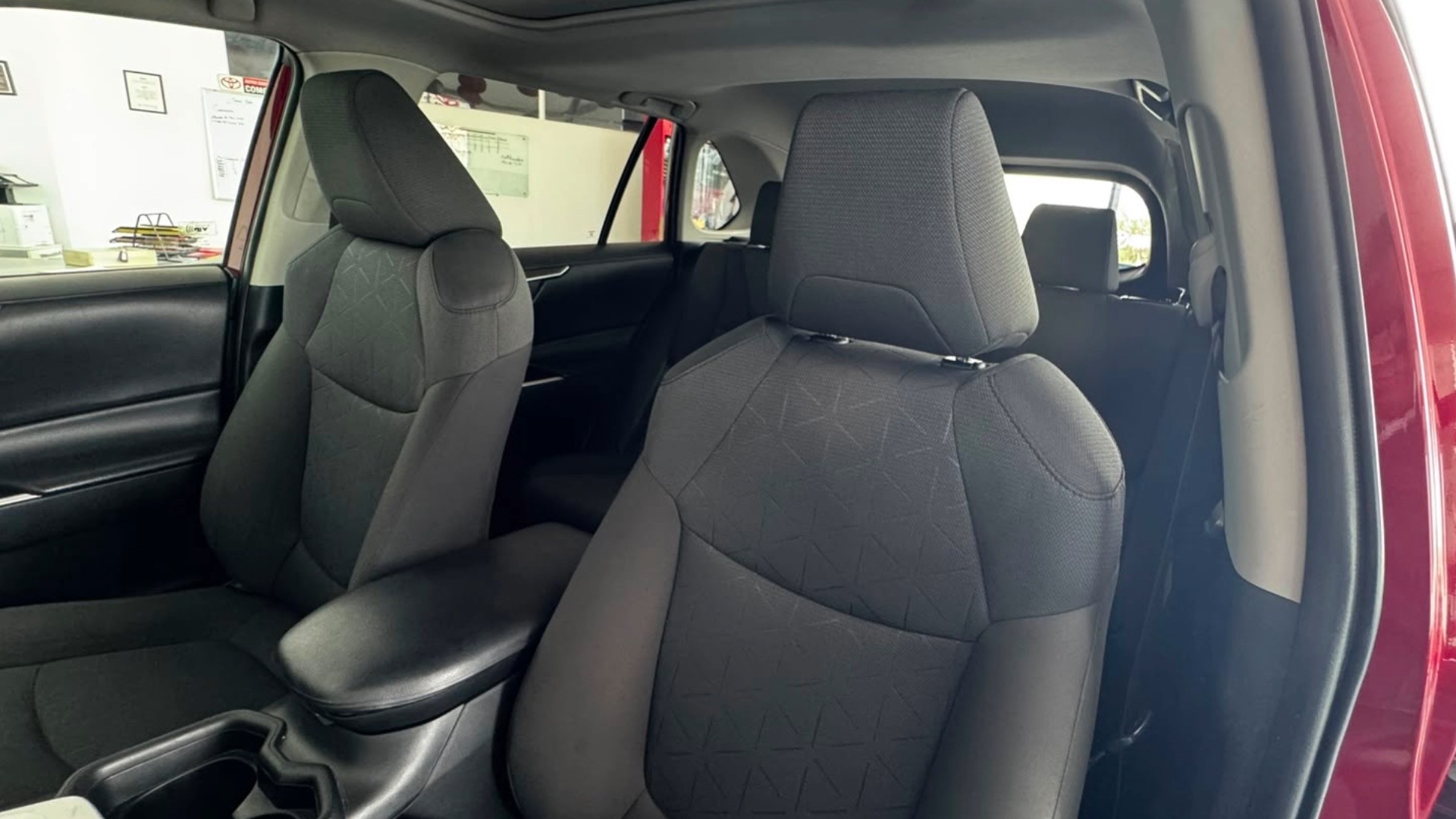 seminuevos-toyota-rav4-2021