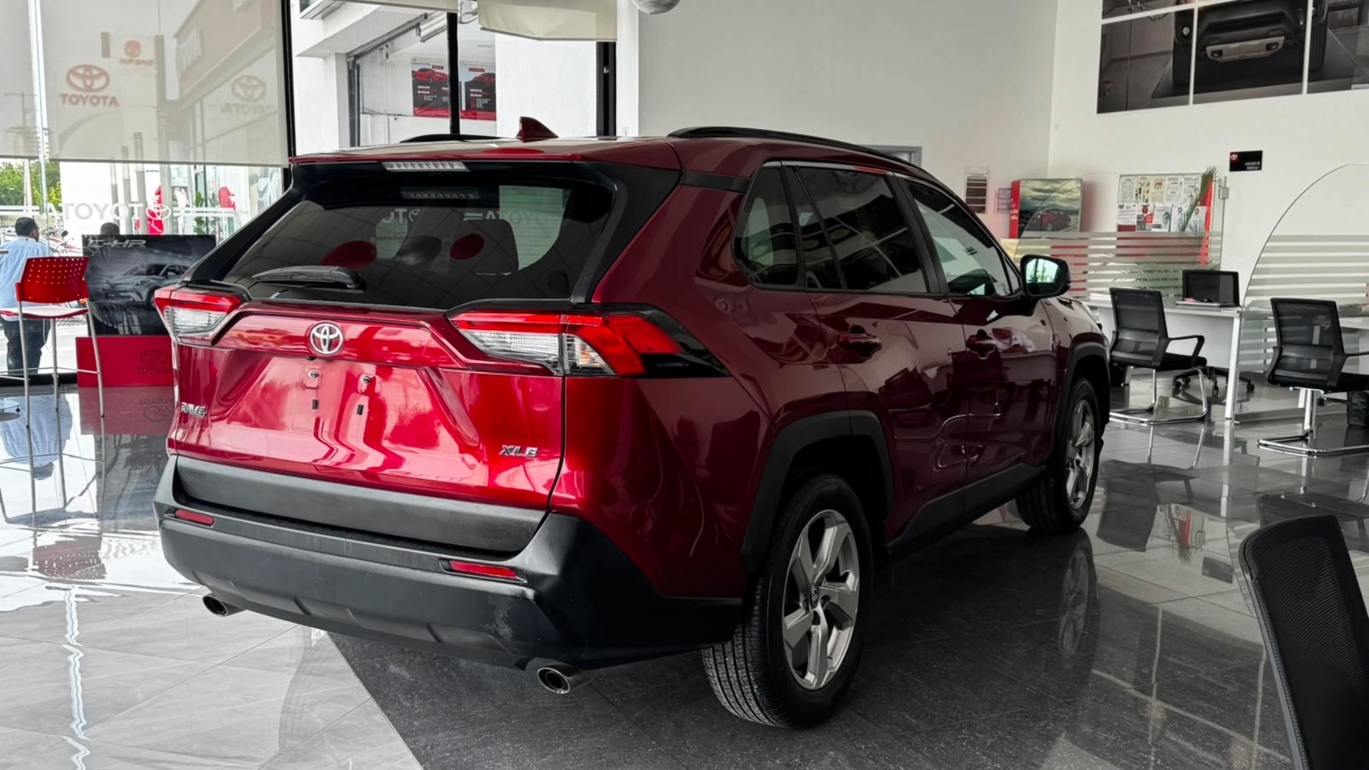 seminuevos-toyota-rav4-2021