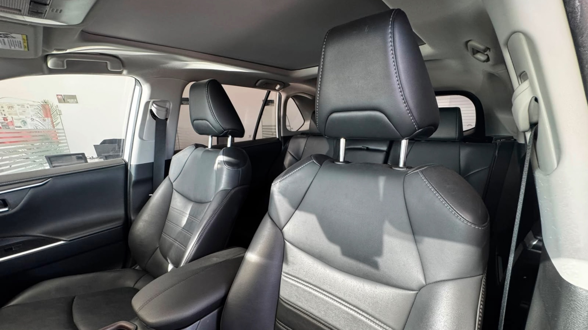 seminuevos-toyota-rav4-2023