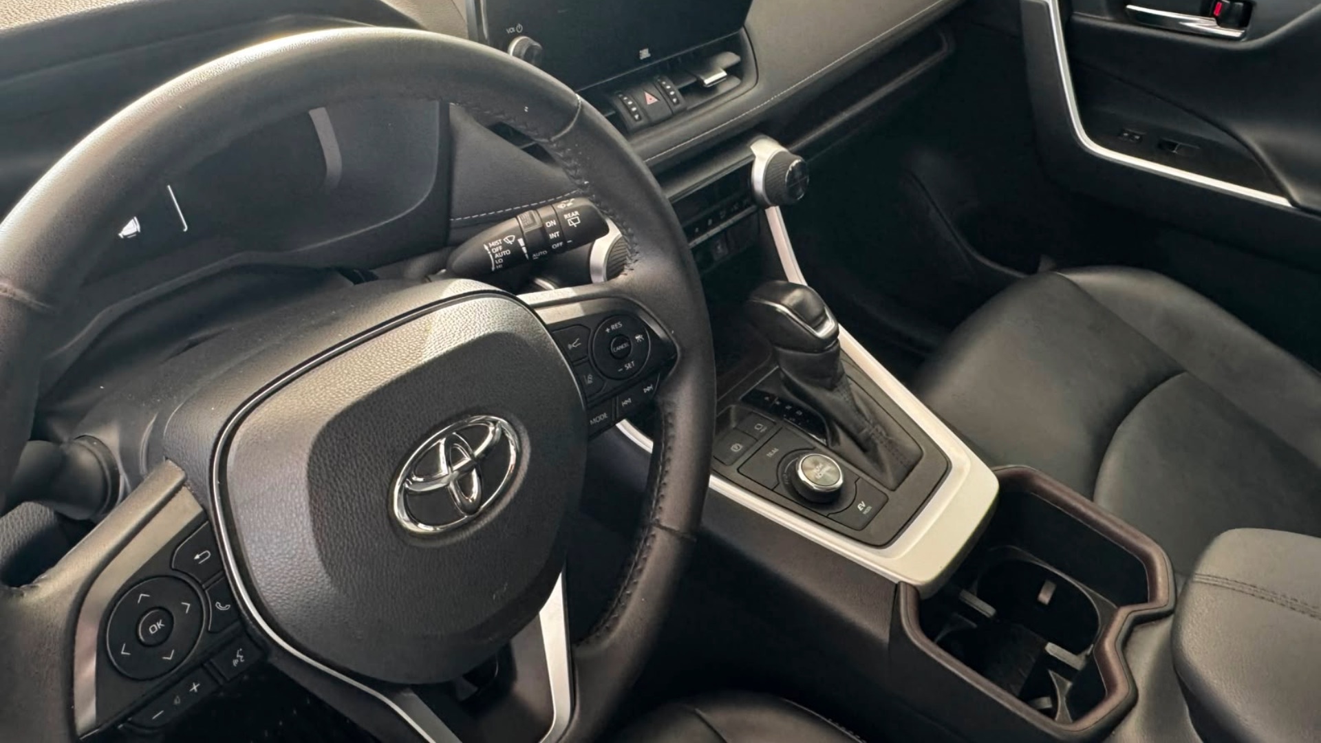 seminuevos-toyota-rav4-2023