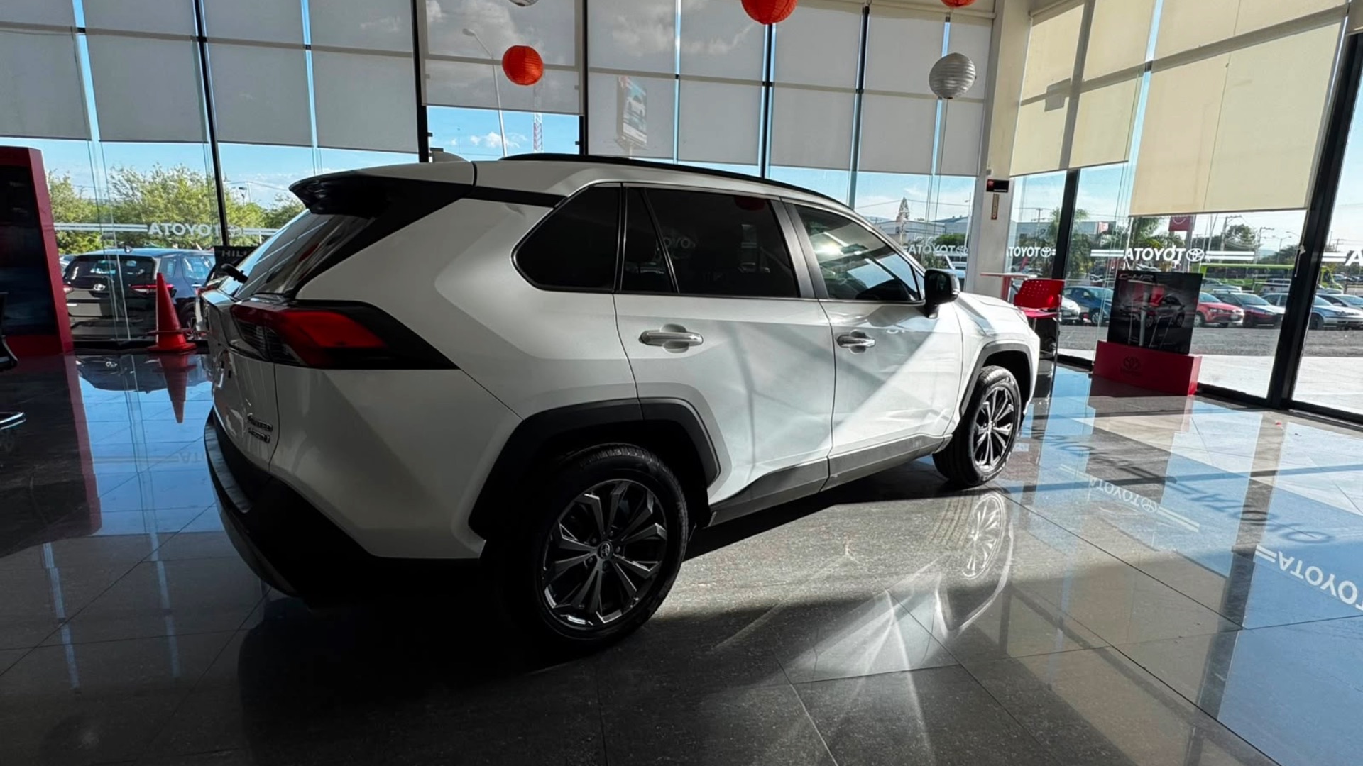 seminuevos-toyota-rav4-2023