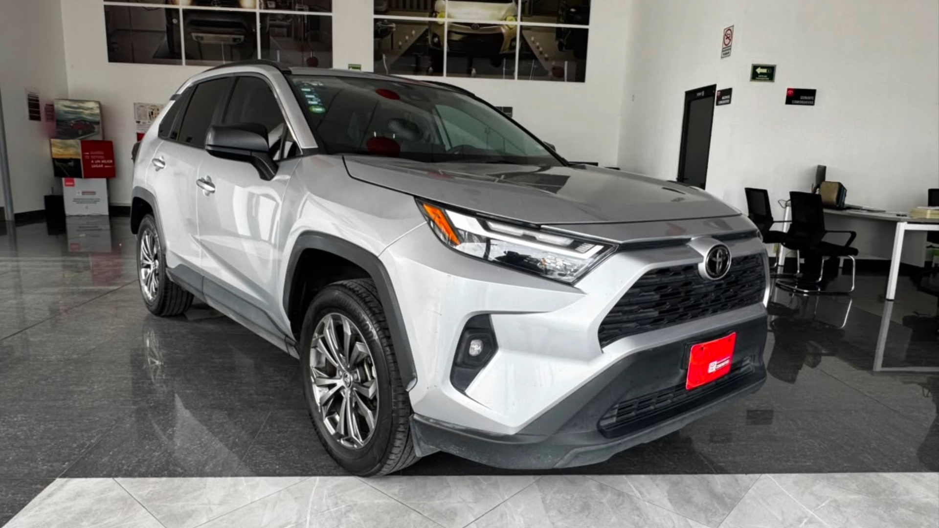 seminuevos-toyota-rav4-2024