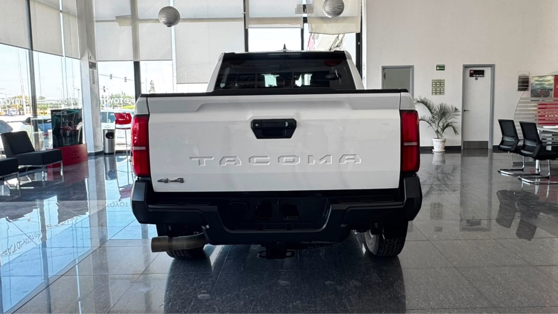 seminuevos-toyota-tacoma-2024