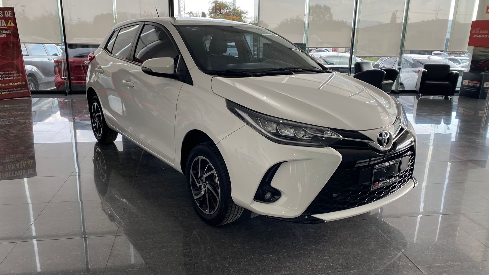 seminuevos-toyota-yaris-2021