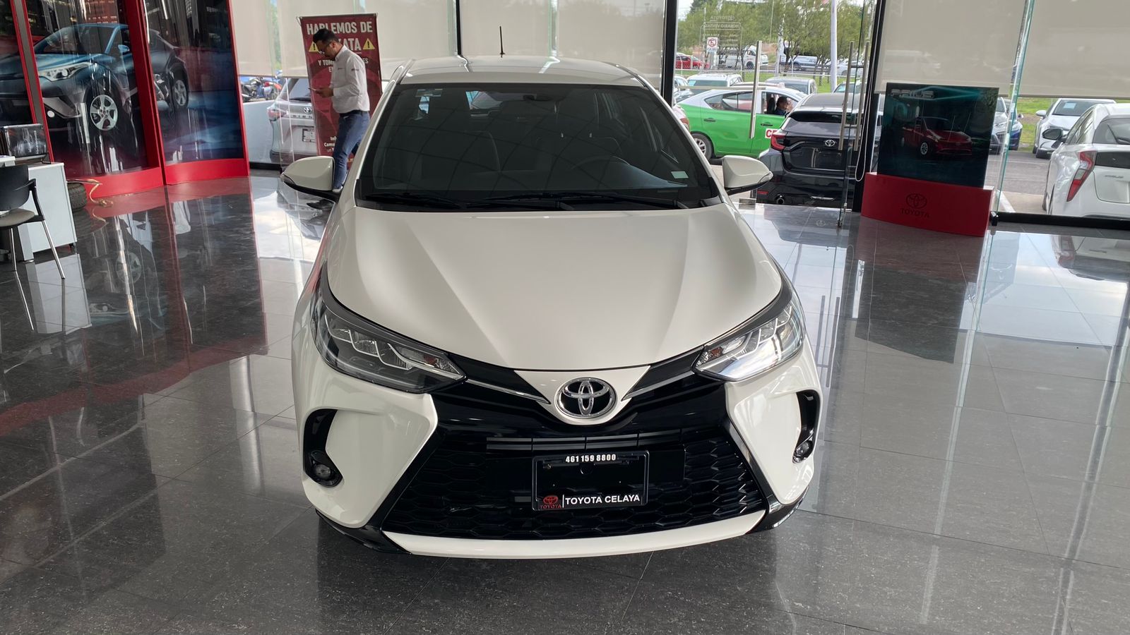 seminuevos-toyota-yaris-2021