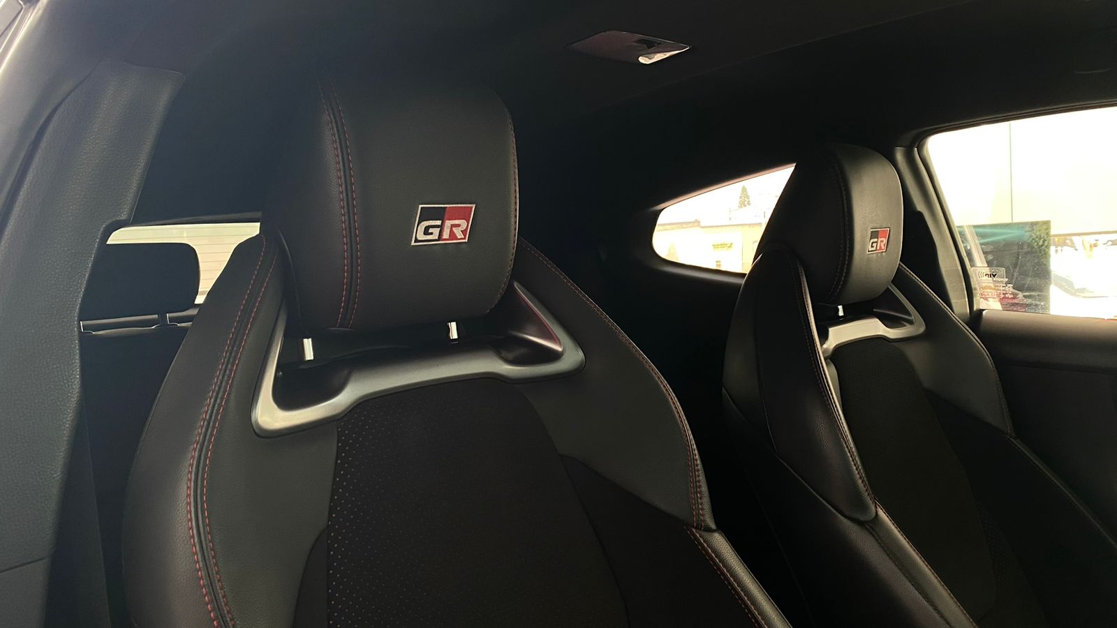 seminuevos-toyota-yaris-2022