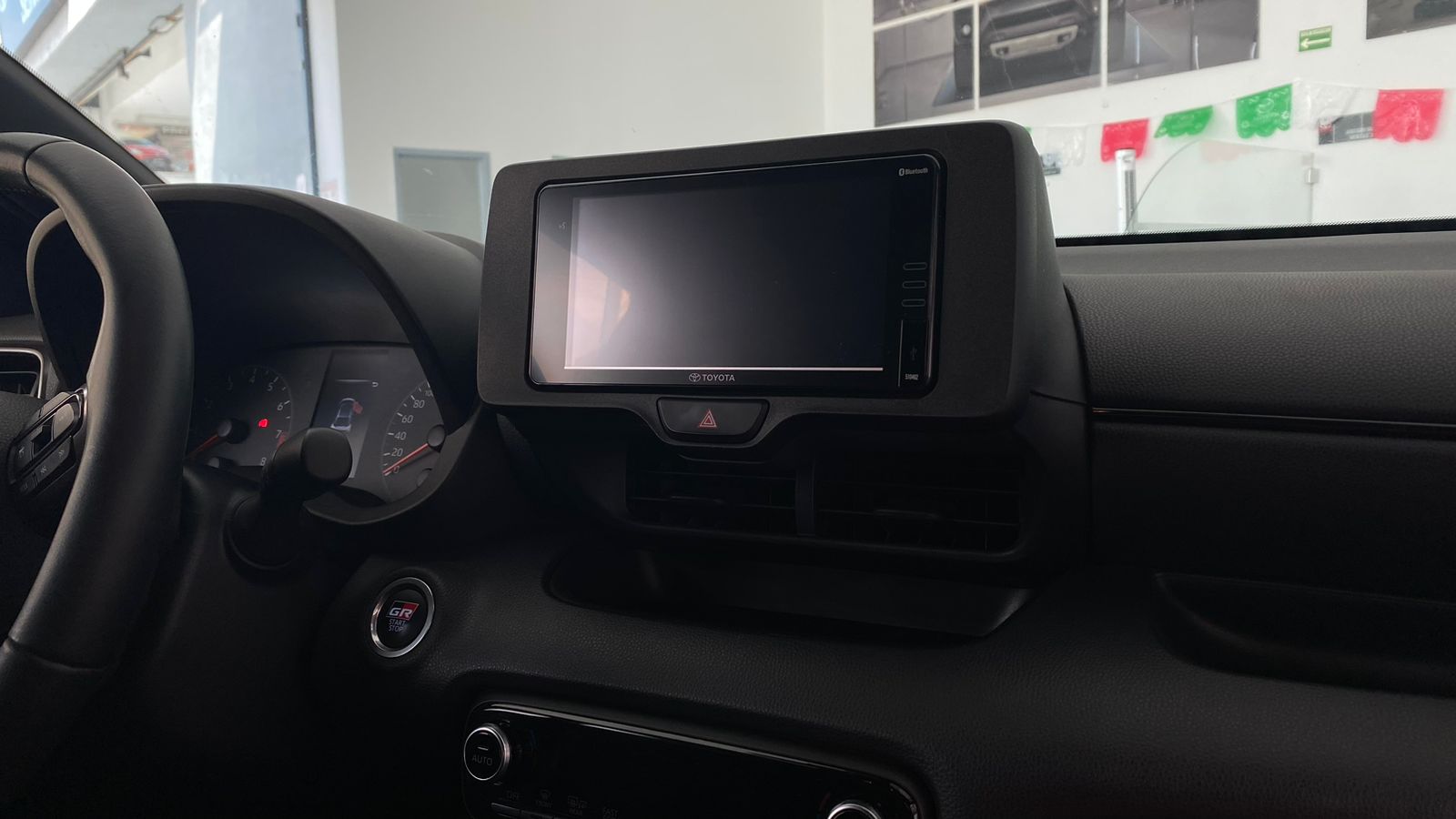 seminuevos-toyota-yaris-2022